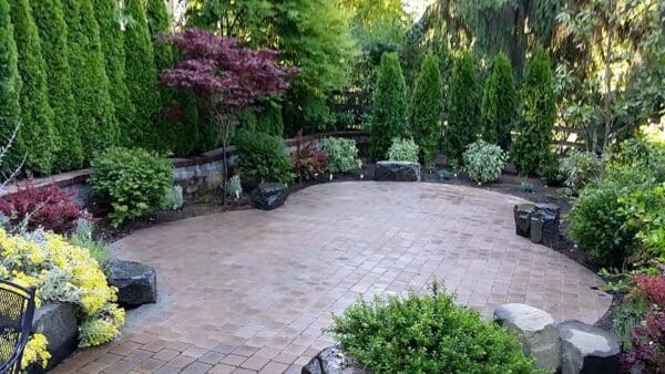 Classic Landscaping Design and Construction in Greater Seattle