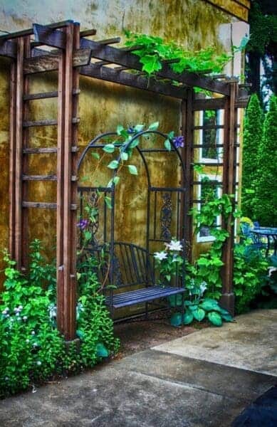 Classic Landscaping Design and Construction pergola in Greater Seattle